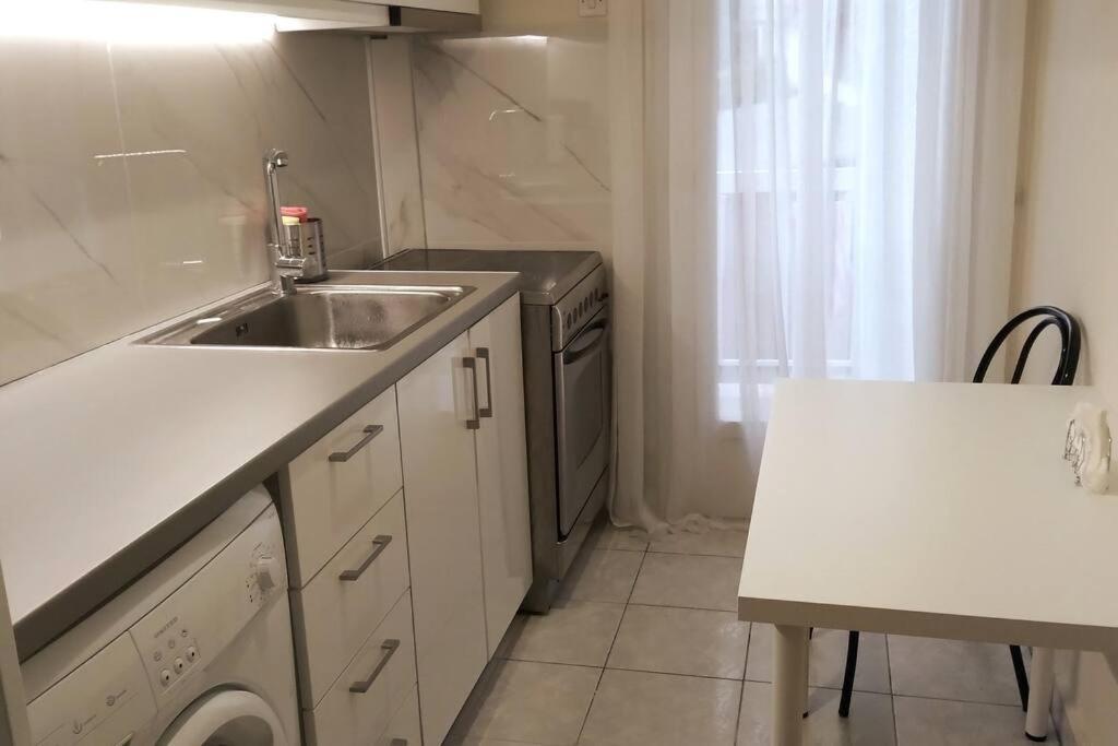 Perea Thessaloniki Апартаменты *